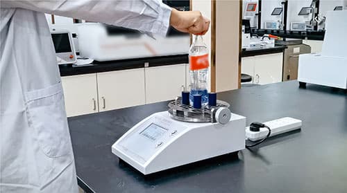 塑料瓶蓋扭矩測試儀操作圖